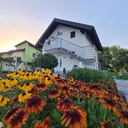 Orhidea Villa Bihać Exteriör bild